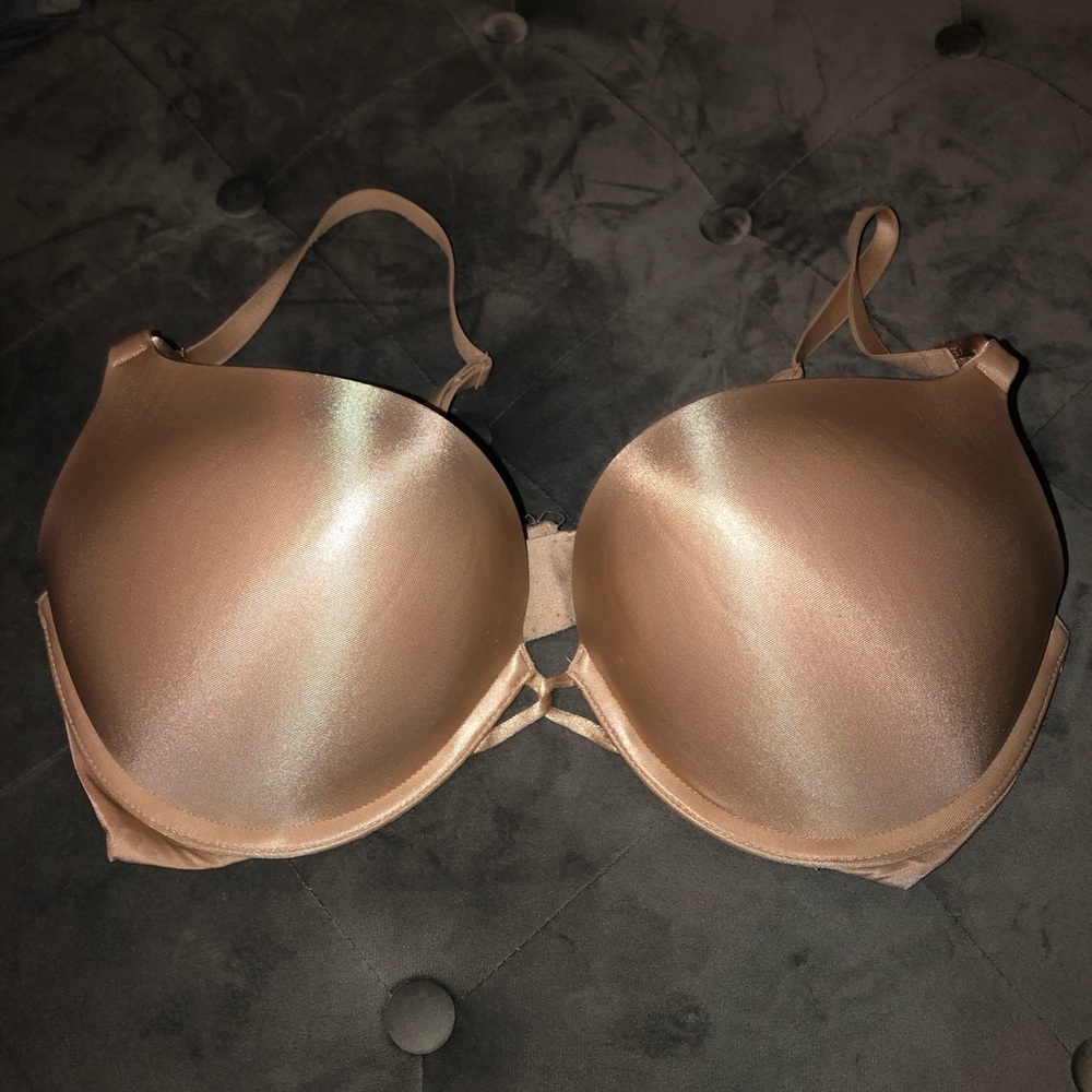 Victoria Secrets Bombshell